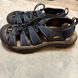KEEN Navy and Black Men's Closed-Toe Hiking Sandals
